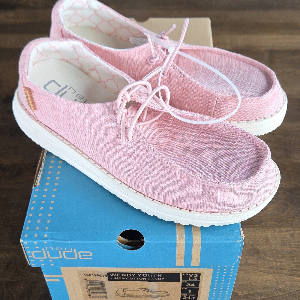 Hey Dude Size 2 Kids Pink Slip-On Canvas Shoes